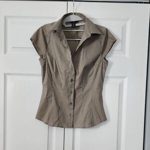 H&M Women's Brown Striped Button-Down Shirt